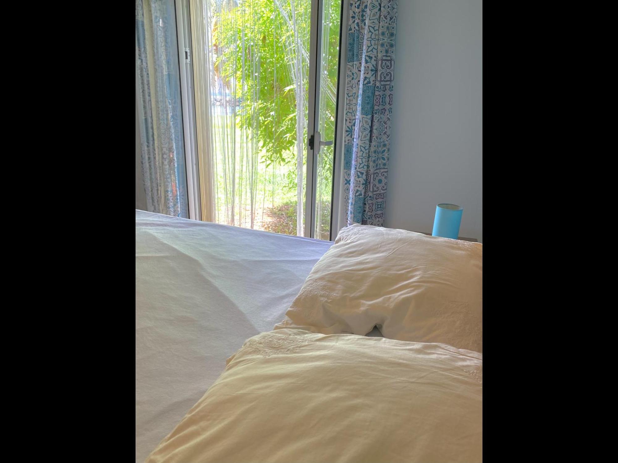 Marisol Les Pieds Dans L Eau Apartment Le Gosier  Exterior photo